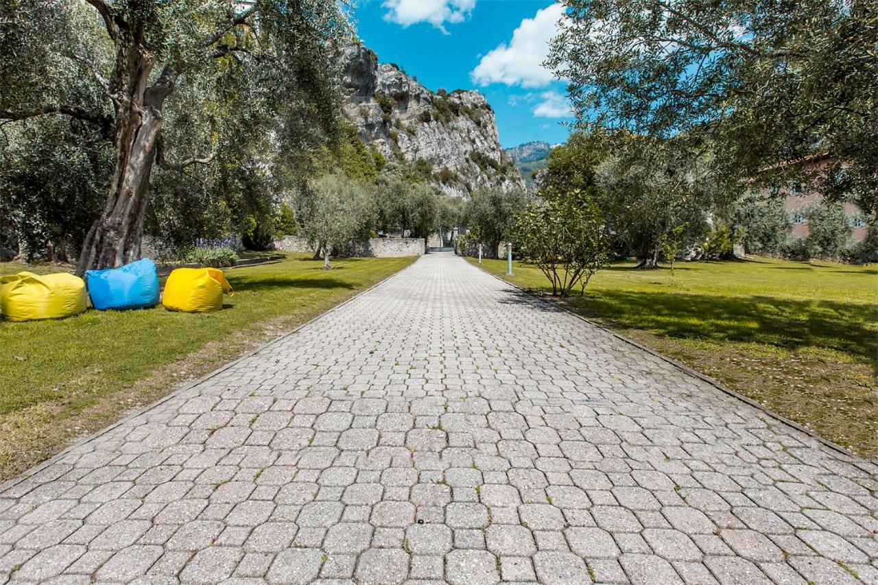 Apartments Suster Torbole Sul Garda Eksteriør bilde